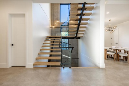La fabrication d'escalier personnalisé, entre esthétique et fonctionnalité