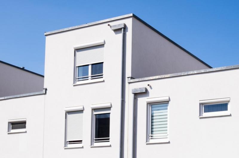 Pourquoi opter pour une porte en PVC dans votre habitation ?